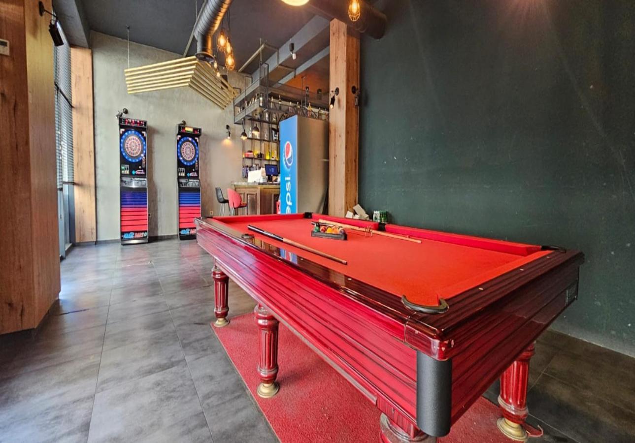 Superb 1 Bedroom In The Best Zone Of The City. Ferizaj Bagian luar foto