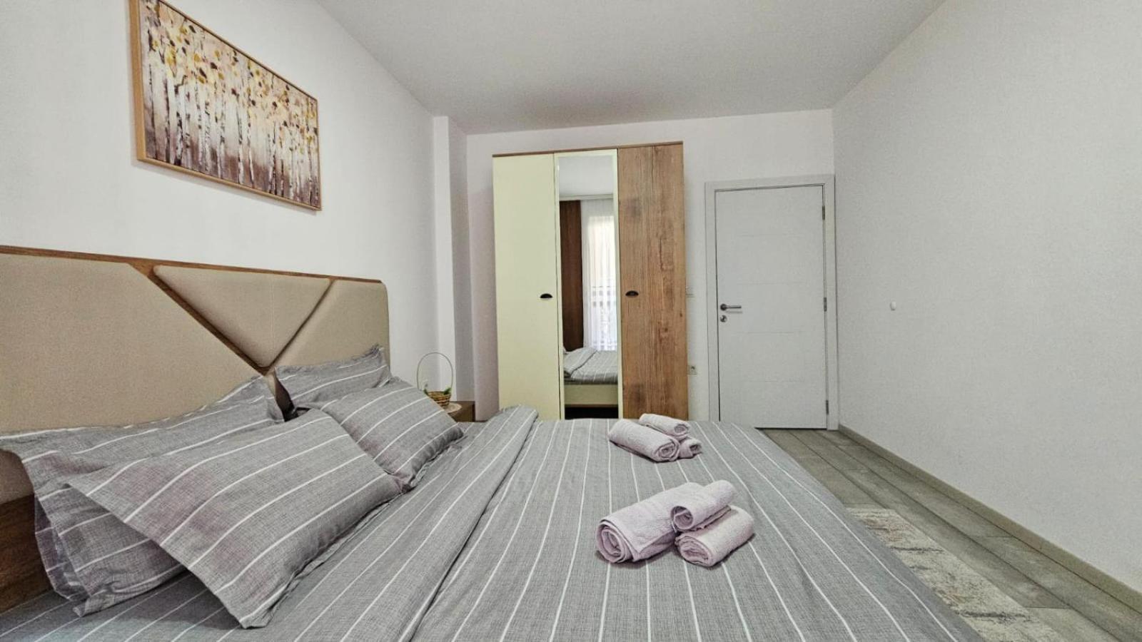Superb 1 Bedroom In The Best Zone Of The City. Ferizaj Bagian luar foto